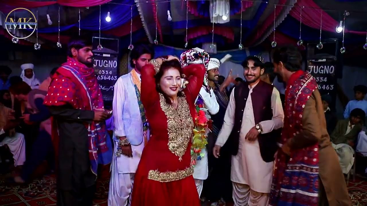 Mainu Rakh le mashooq dildara dance | Medam Komal Khan 2023