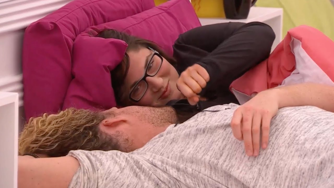Tim & Cass | 4/20 Tim gives Cassandra and Joel compliments (bbcan4)