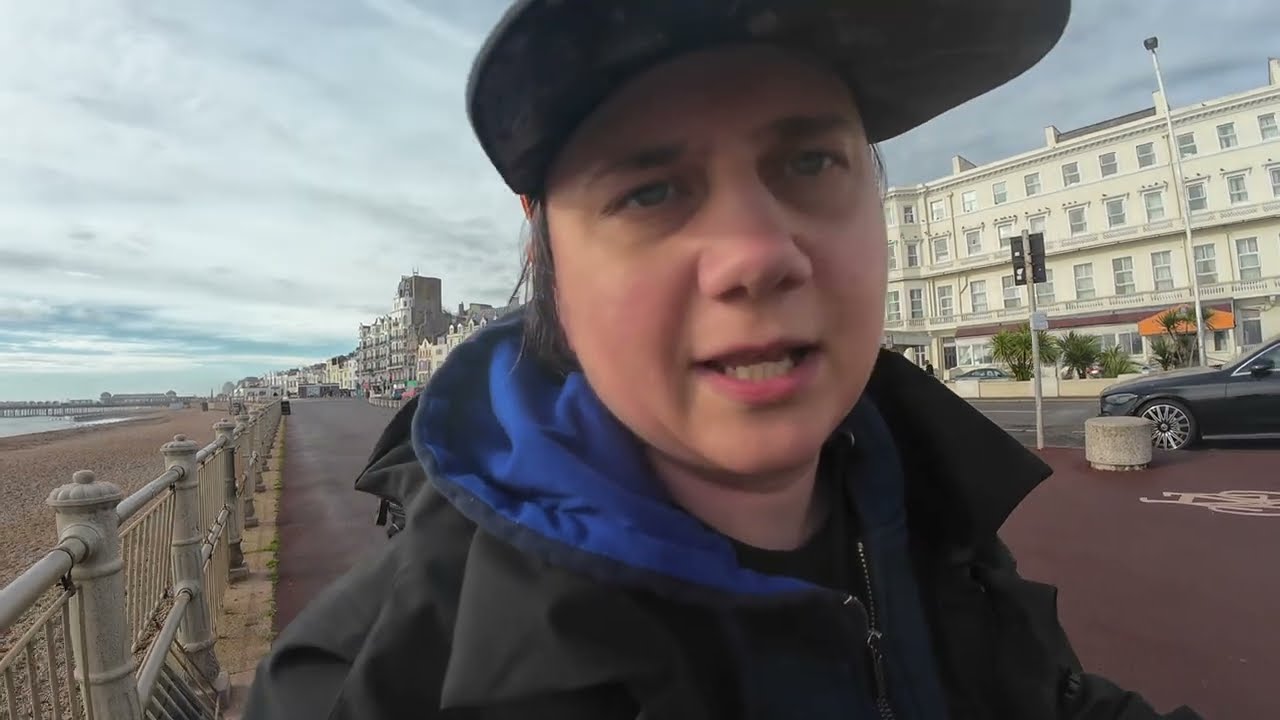 Hastings day trip (Autistic on Tour)