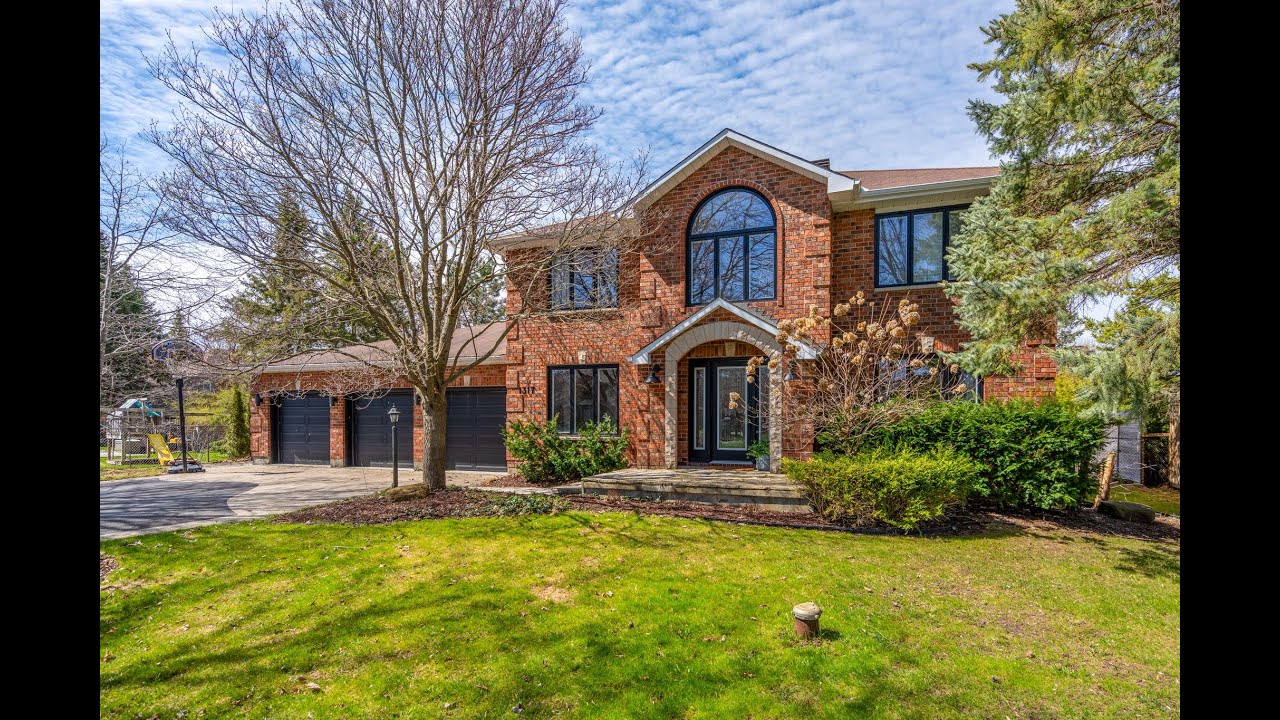 1317 Revell Drive, Manotick | Sue Kennedy Royal Lepage Team