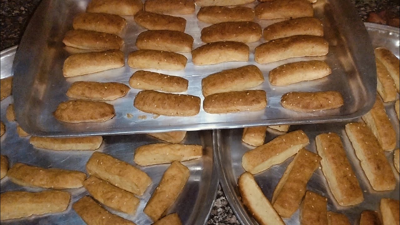 النهارده هنعمل القراقيش السادة الهشة والمرقمشة بطعم لا يقاوم 