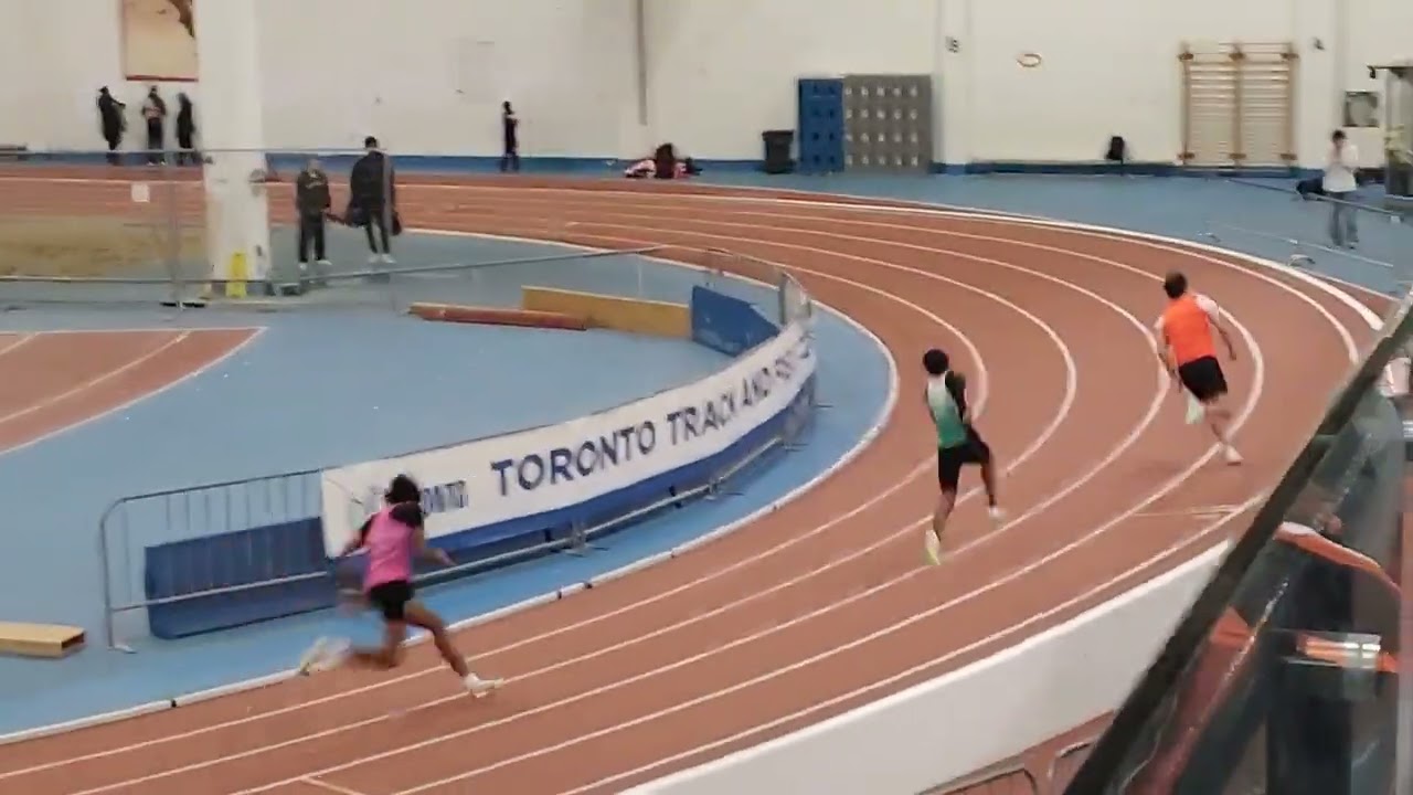 Next Gen indoors open men 200m finals. 1 Deinma Tomlin 22.85 Nahshon Hall 22.87  Kanury U G 23.18 