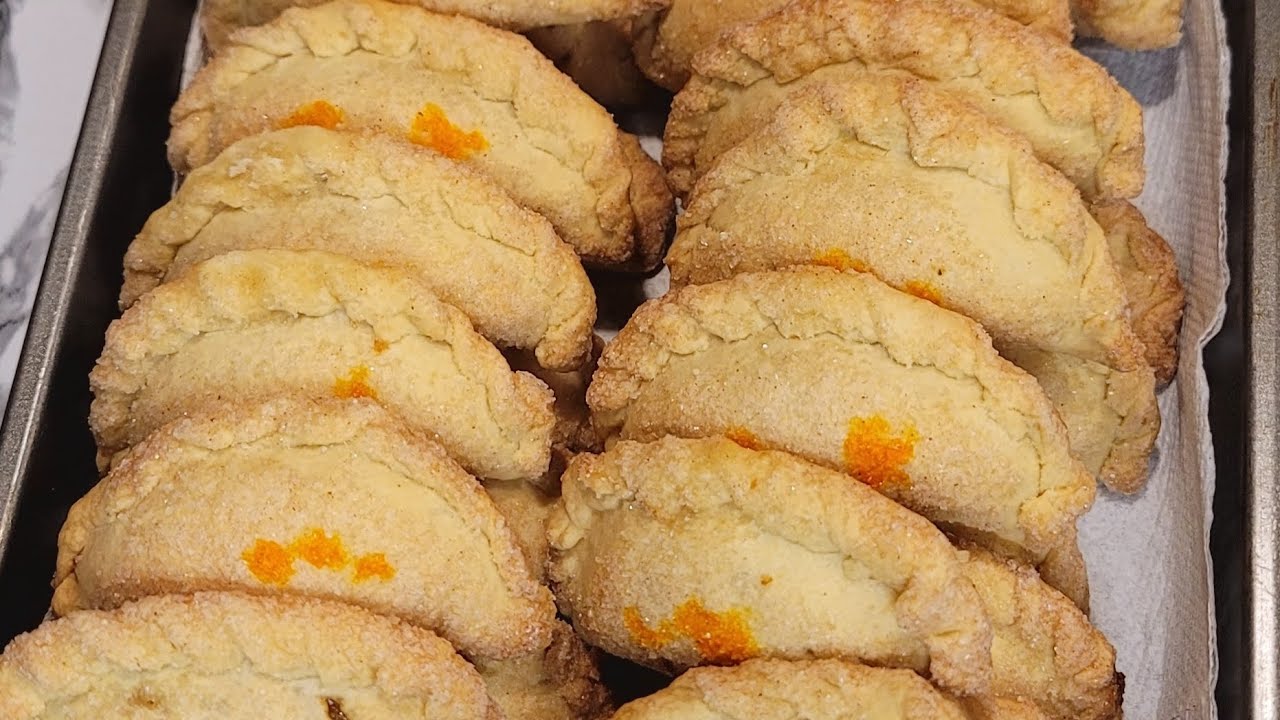 Empanadas de piña y de cajeta deliciosas!!!