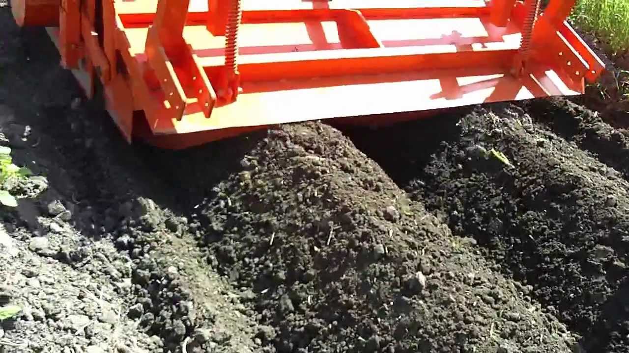 Uprawa międzyrzędzi w ziemniakach, gleba typu rędzina, frez KRUSZEC, 2FKZ