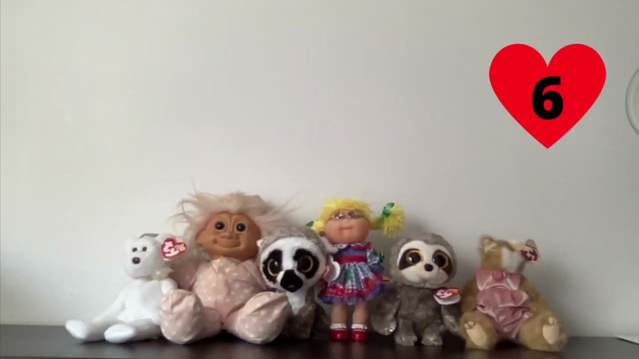 10 Little Friends In The Bed Pumpkin Halloween Version! Counting Music for Kids