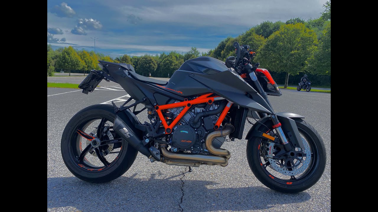 KTM 1290 SUPERDUKE R - SC PROJECT RAW | 4K | WALKAROUND + ONBOARD SOUND