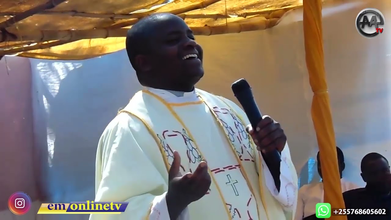 vijana mnapoona wahubiri barabarani muwasikilize ila akili iwe kichwani