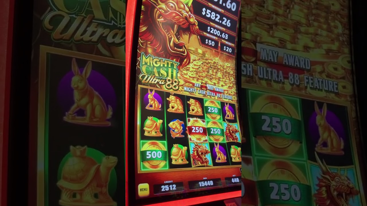 Mighty cash double up fun. #slots #choctaw #mightycash 