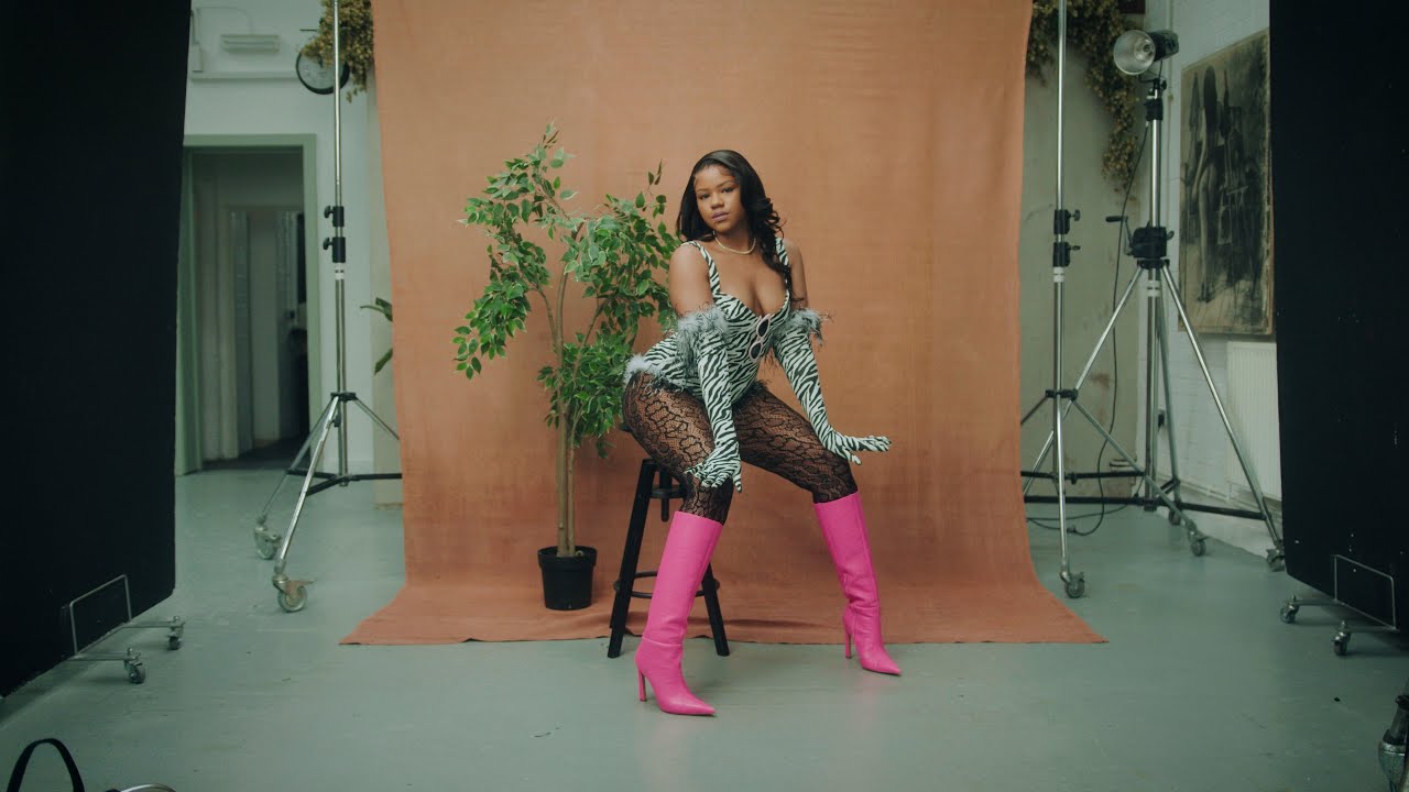 Madame Molly - Henny No Chase (Official Video)