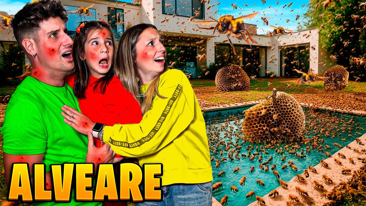AURORA SCOPRE CON PAPÀ MIKE CHE LA NOSTRA NUOVA CASA È INFESTATA DALLE API! LAURA PUNTA STA MALE!