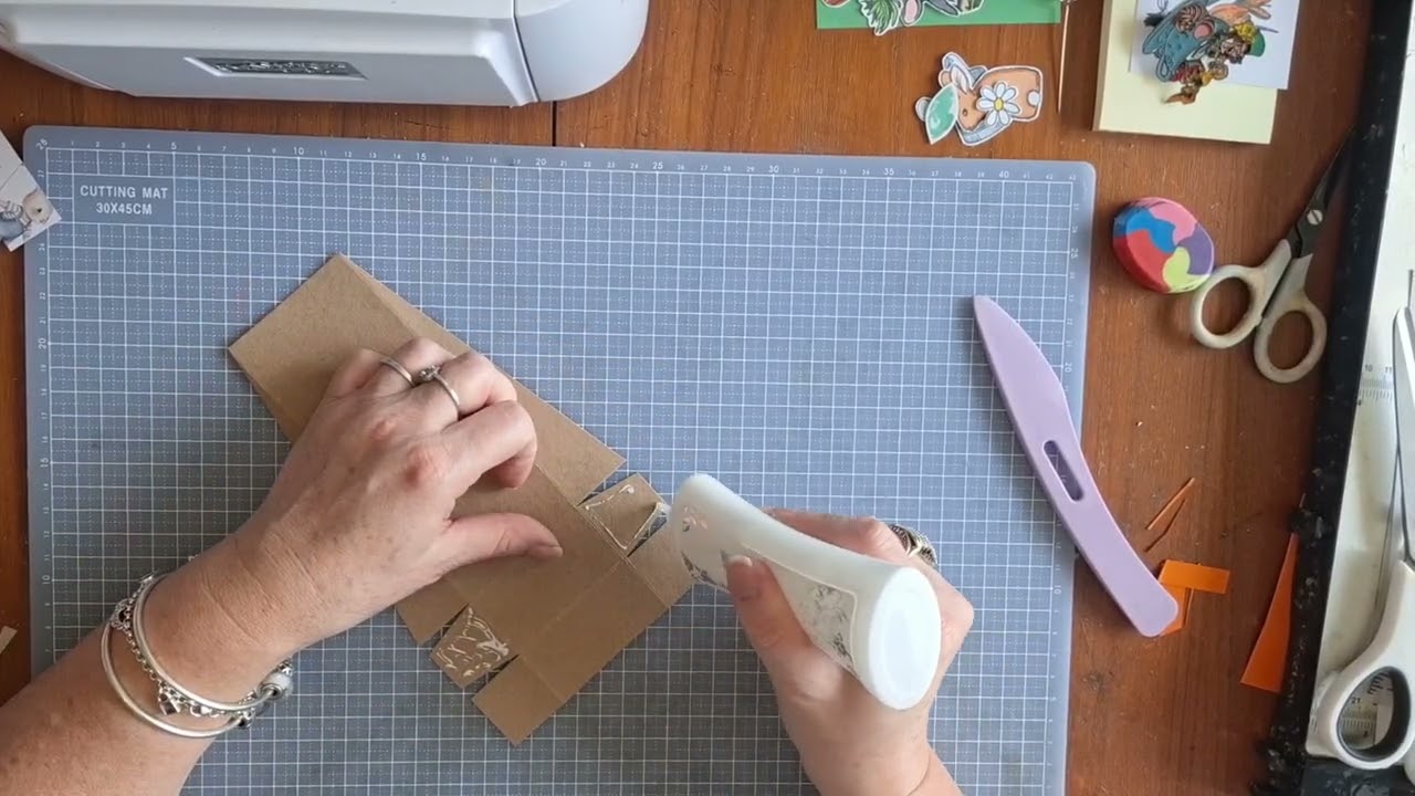 Double Easter treat and holder 