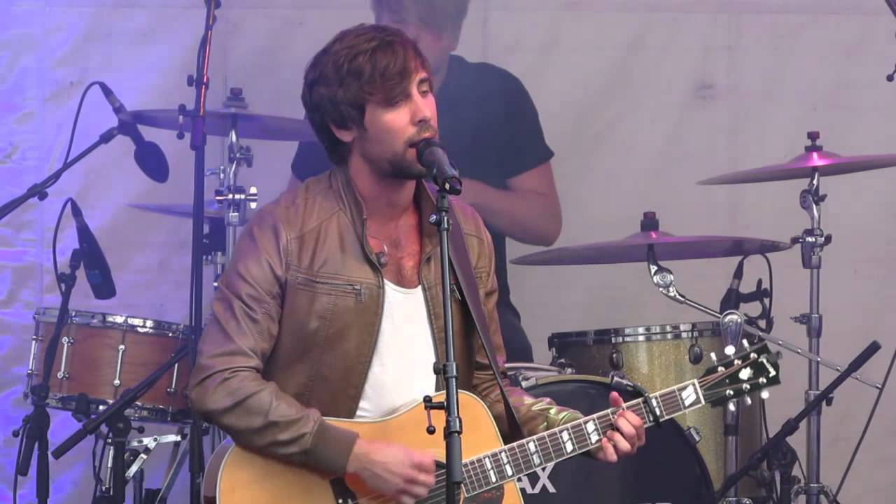 Max Giesinger - Unser Sommer. 29.06.2014 live in Bielefeld, Deutschland.