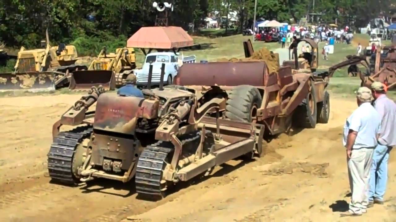 DW15 Scraper with International TD18