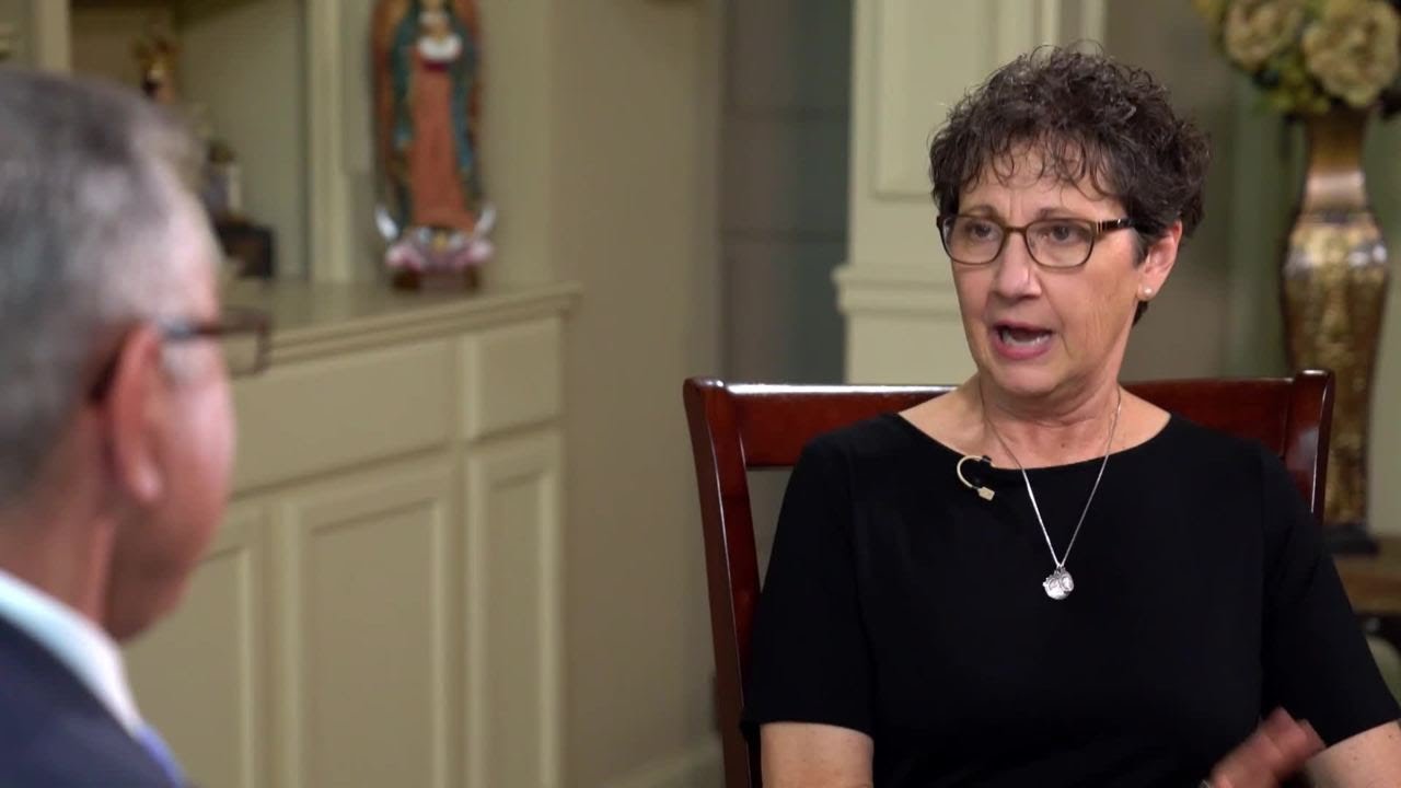 Catholics Come Home - 2022-02-06 - Former Female Episcopal Priest Becomes Devout Catholic