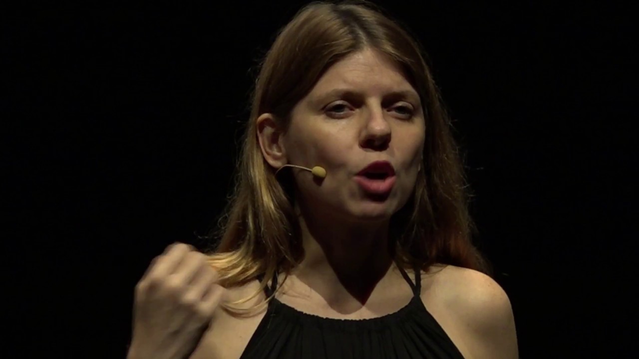 Miriam Reyes en el Espacio poético de la Universidad de Verano 2017