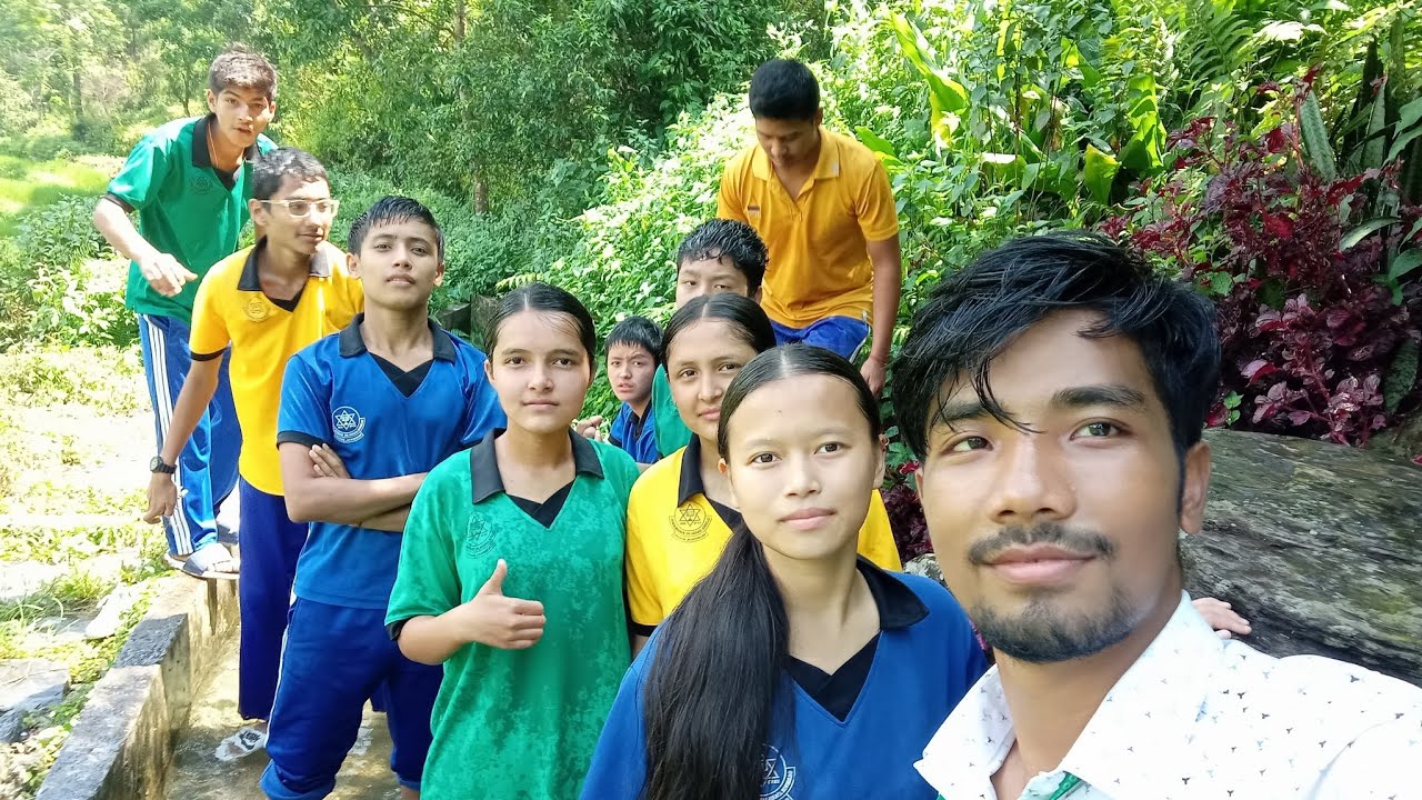 Roaming the village of parbat with friends//bidhan vlogs//