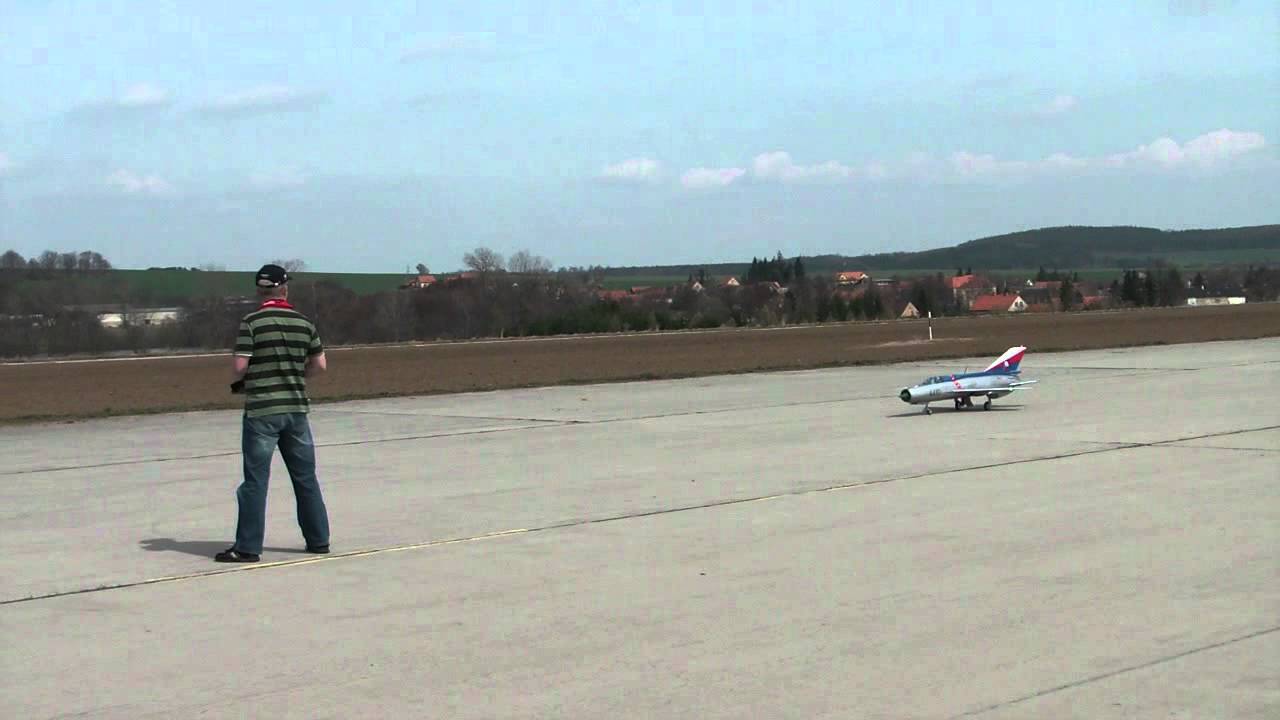 AIRWORLD Mig-21 maiden
