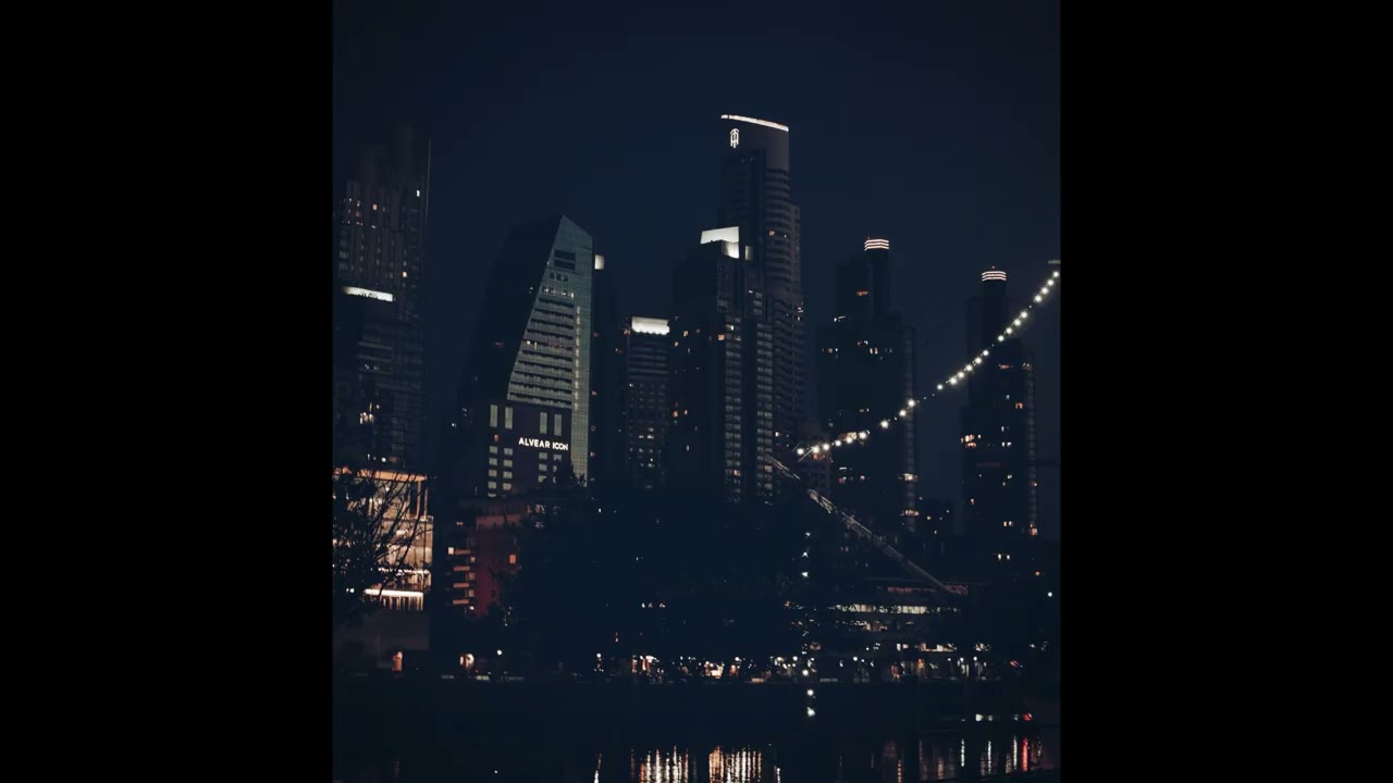 "Drifting" - Deep Dark Ambient Atmosphere