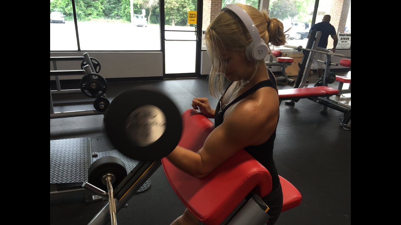 Figure Contest Prep: Full Workout HOW TO: Chest, Bis, & ABS