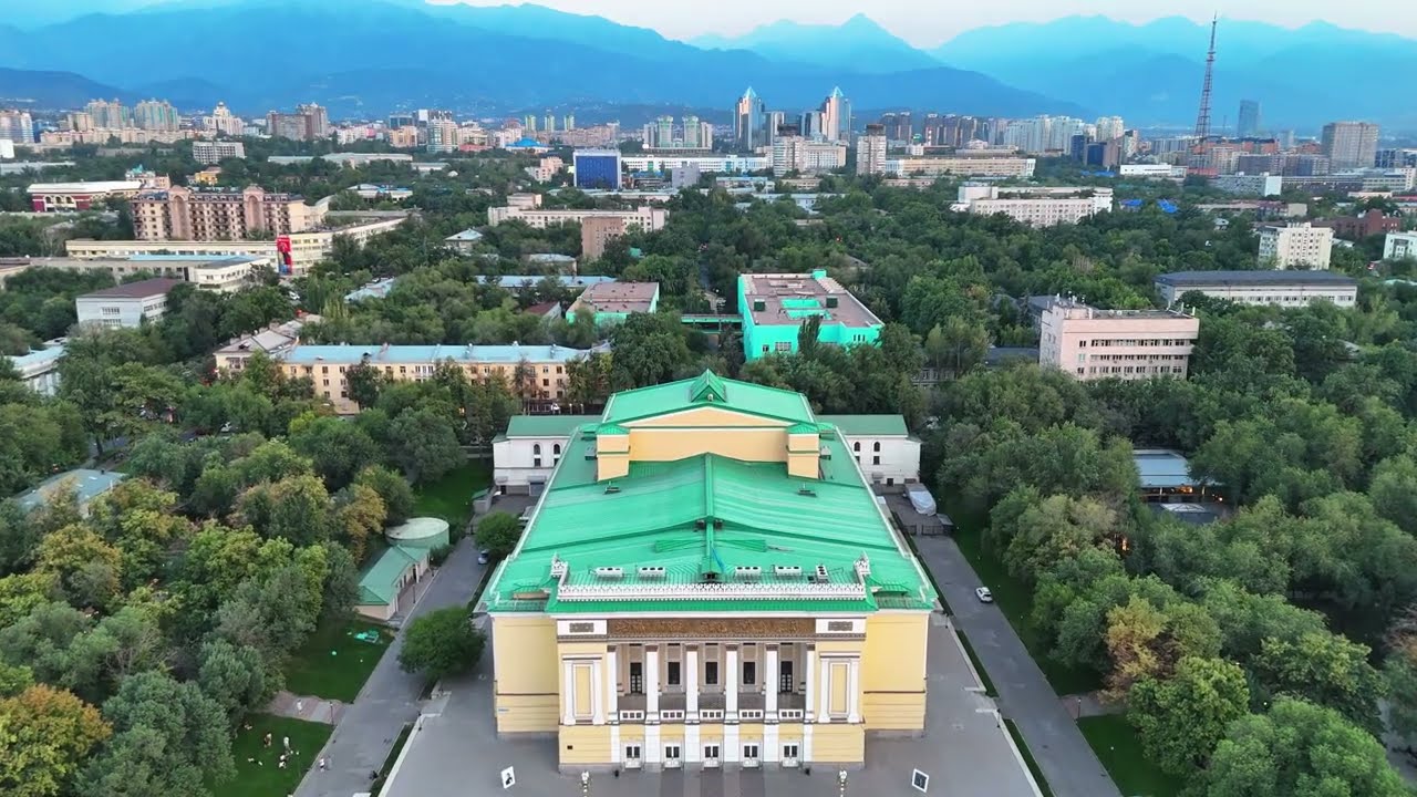 Улица Панфилова, город Алматы