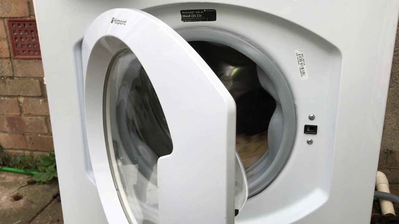 Hotpoint destruction with bricks!
