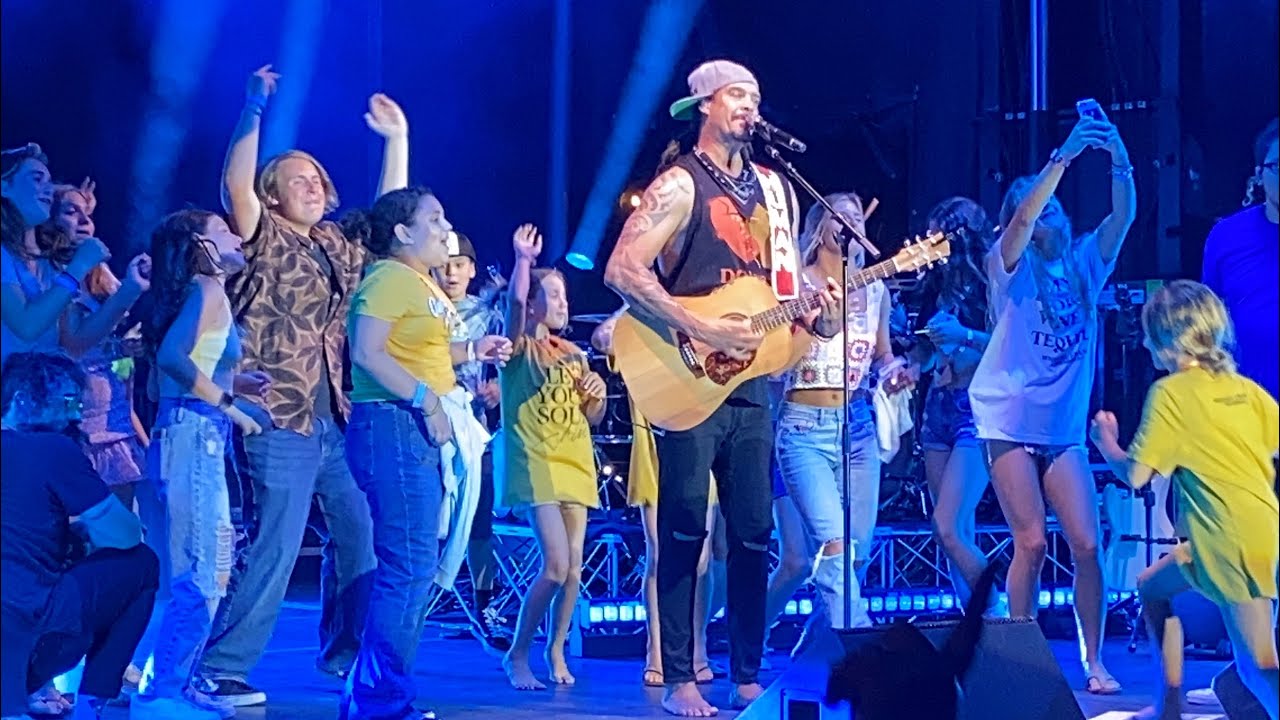 Michael Franti & Spearhead &bull; Say Hey (I Love You) &bull; Live @ Freeman Arts Pavilion 8/23/2022 Delaware