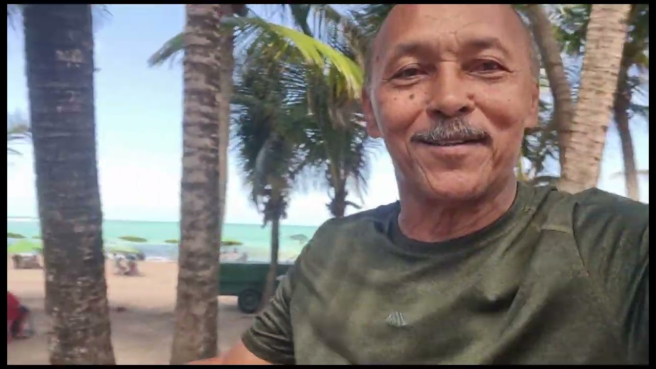 Olha que praia belíssima que é a praia de jatiuca. Maceió AL.!!!