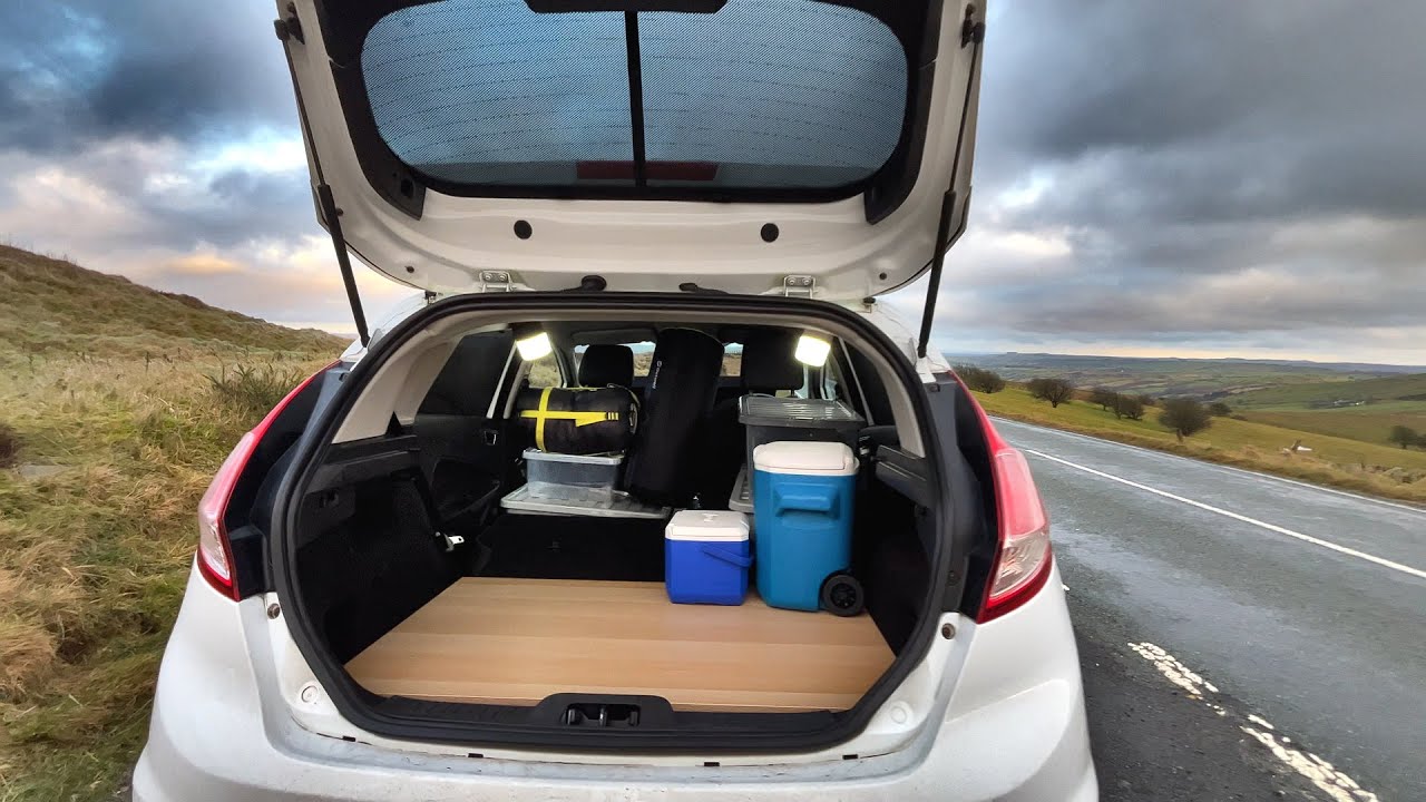 How to Cook in a Hatchback Micro Camper Car without Making a Mess