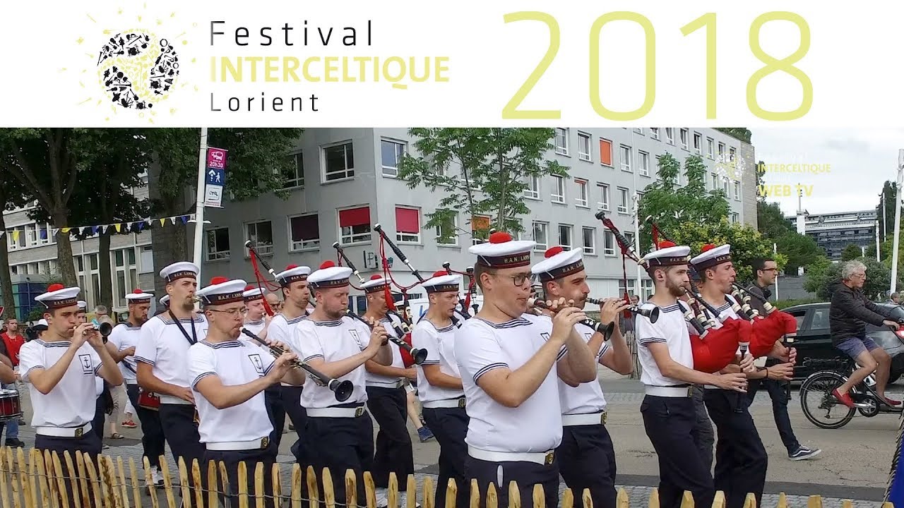 Défilé avec le Bagad de Lann Bihoué- Festival Interceltique de Lorient 2018