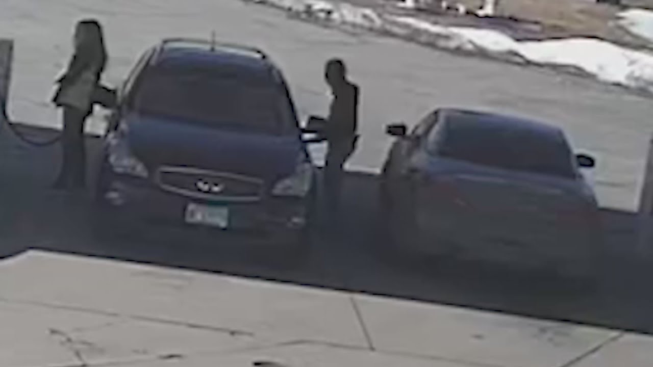 Car stolen while driver pumps gas in St. Charles County
