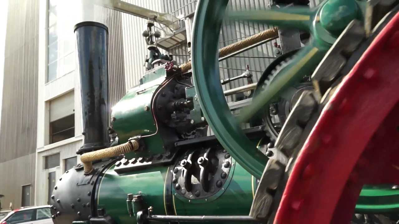 Stoomtractor 'De Majoor' bij de Nijkerkse sleepbootdagen