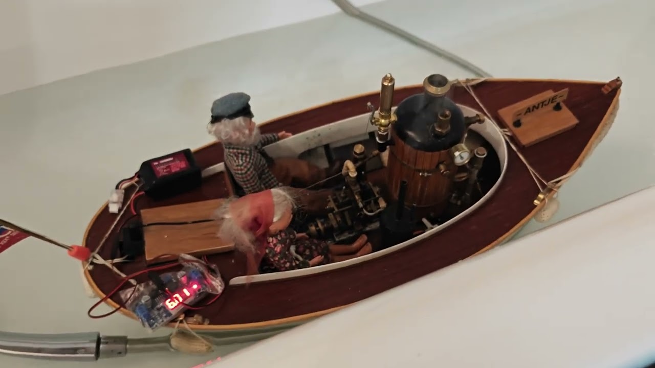 Свисток для шлюпки Antje - парохода с дистанционным управлением.