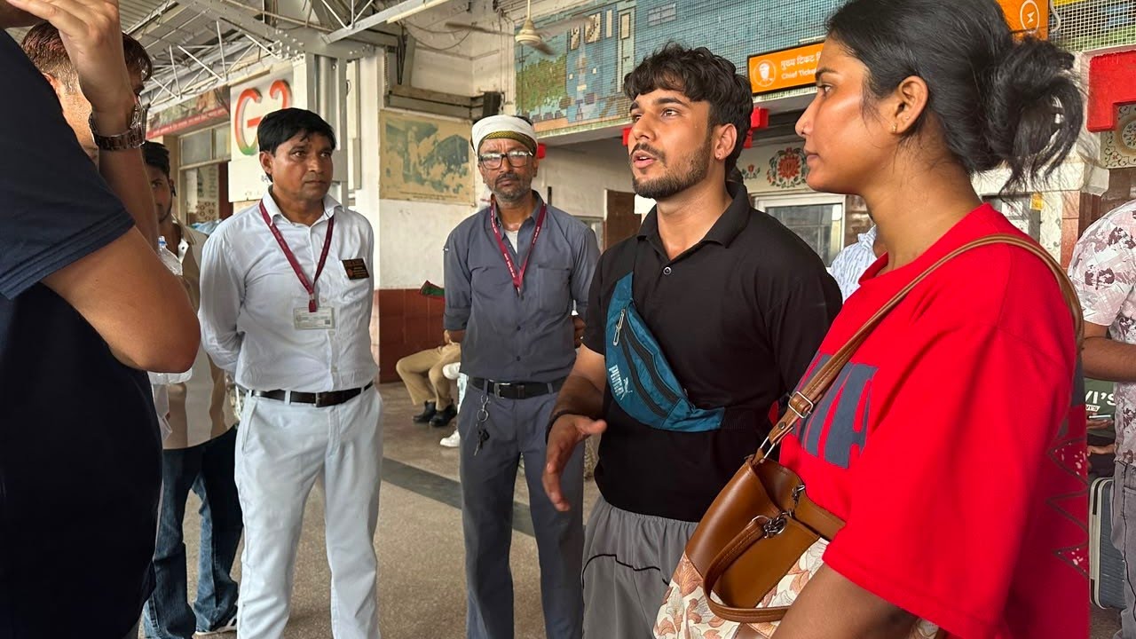 Agra cantt Railway station RPF station master fight moment #railway #train #viral #trainding #shorts
