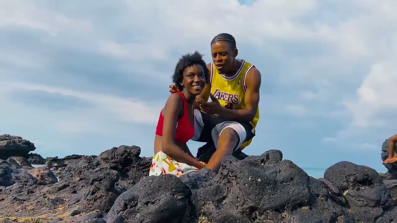 GINGER GIRL#H.TOR FT CARLIT #Buena música 🎶 🔥 ✨️ ♥️ 🙌 💛 🎶 🔥 #annobonmola@ambomusic