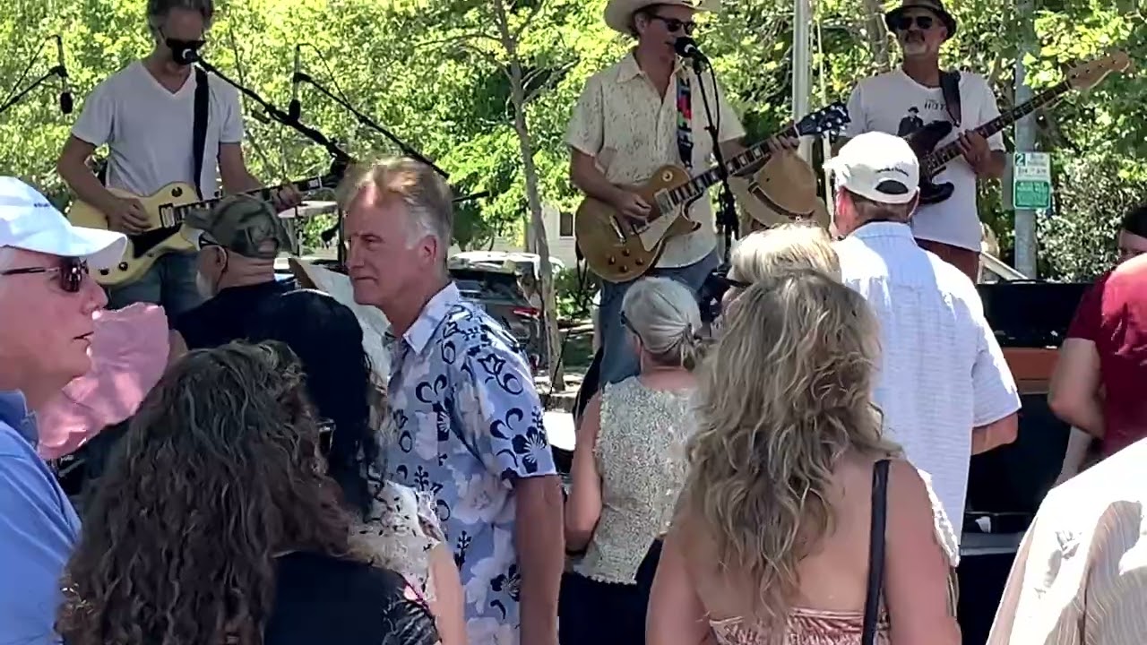 The Hots @ Petaluma Art & Garden Fest 7/10/22 - 