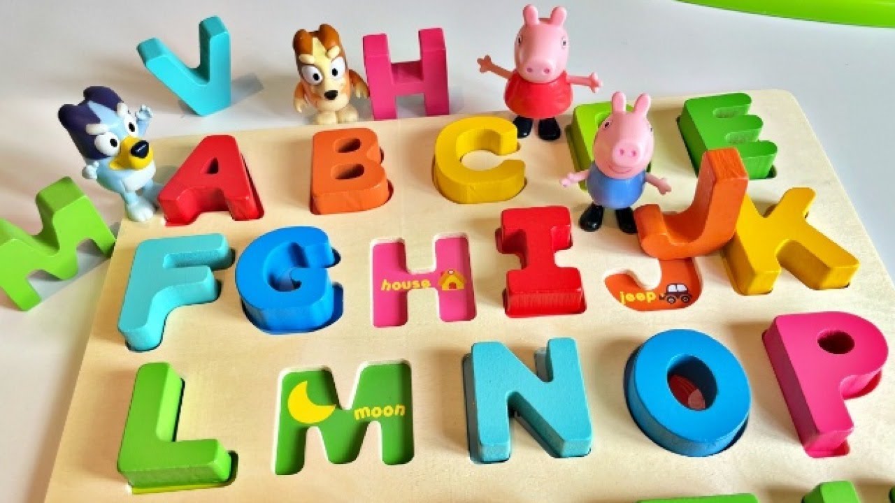 Lets Find Letters and ABC Alphabet with Peppa Pig, Bluey and Bingo Toy Learning Video!