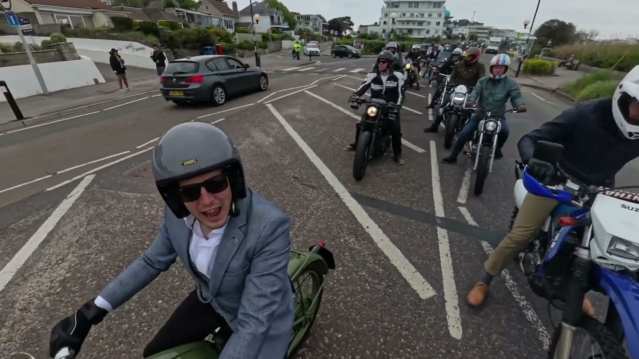 Distinguished Gentleman's Ride, Bournemouth 2024 part 1 Poole Quay to Bournemouth Pier, with sound