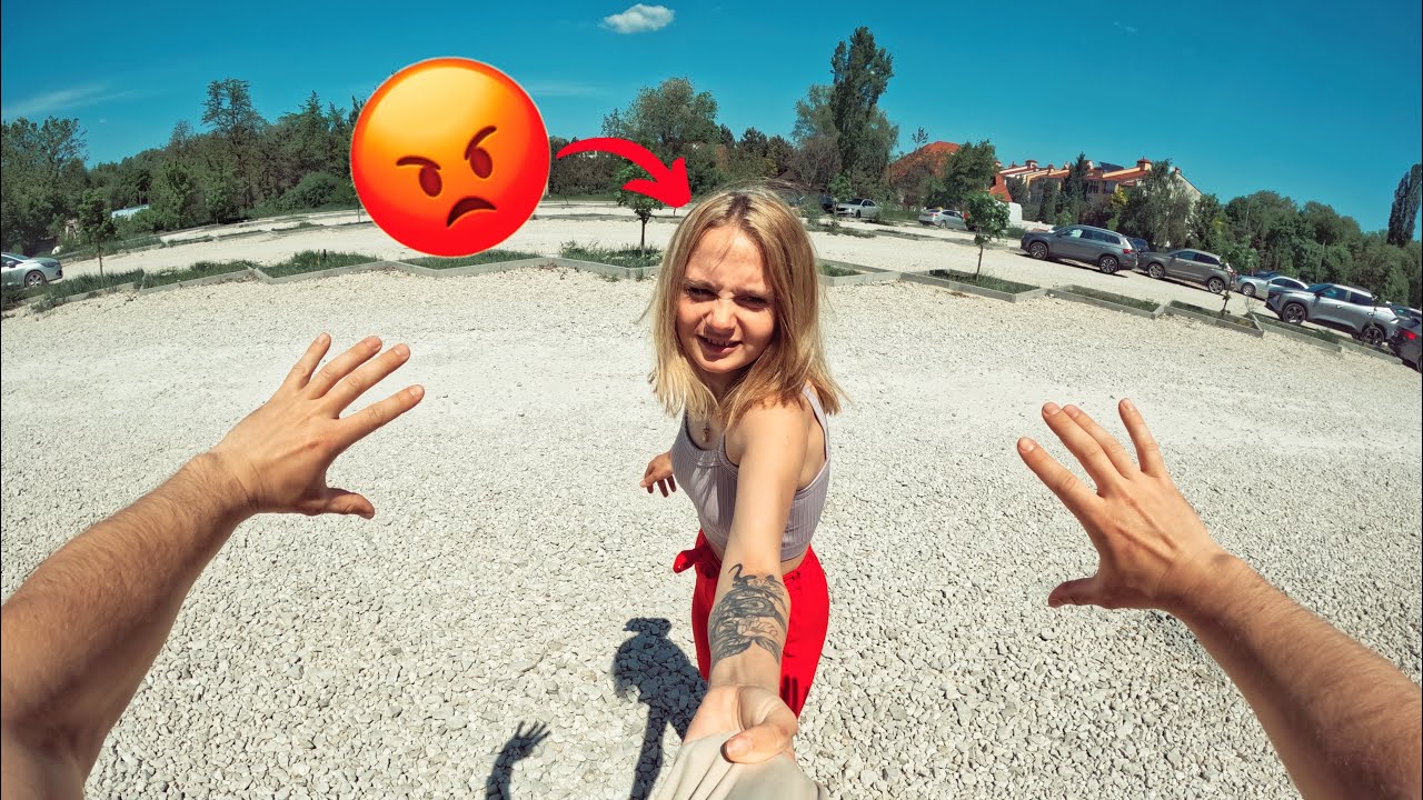 ПОБЕГ ОТ СУМАСШЕДШЕЙ ПОДРУЖКИ И ЕЕ БРАТА!