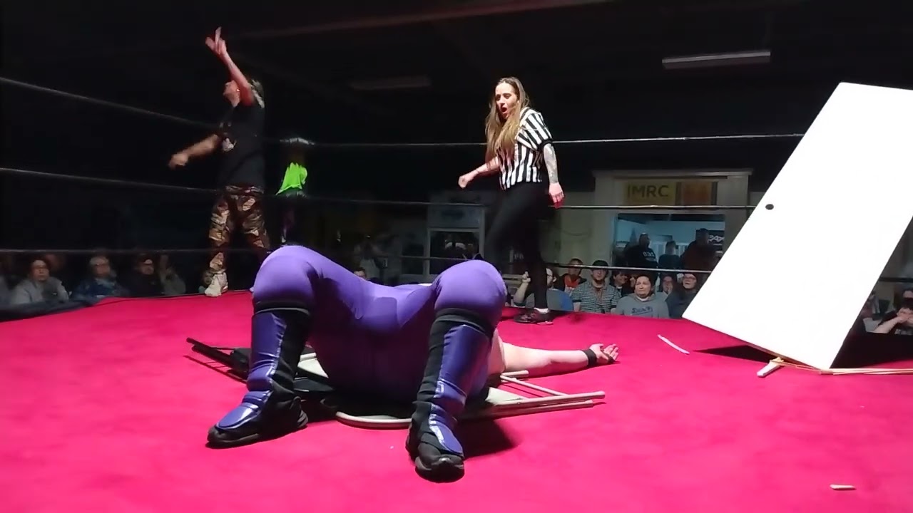 BIG KON {WWE'S KONNER}~VS~ THE REVOLTING BLOB ( UPW WRESTLE SLAM IV 4/23/2022) XTREME RULES