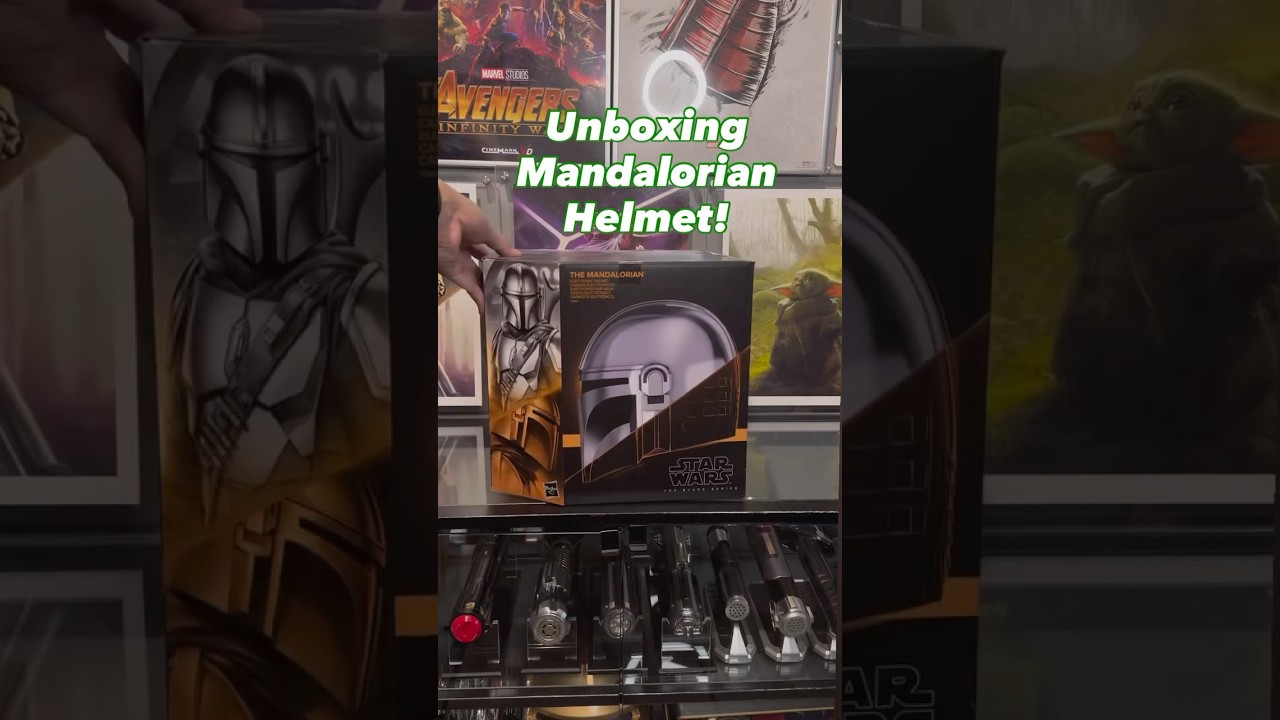 Unboxing - Mandalorian Helmet!