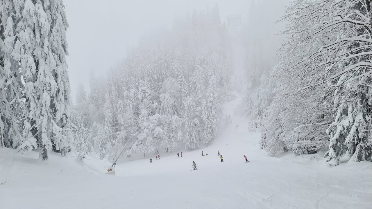 Ep. 1 - POV Skiing in Masivul Postavarul 1799m - Poiana Brasov - Romania (4K 60)