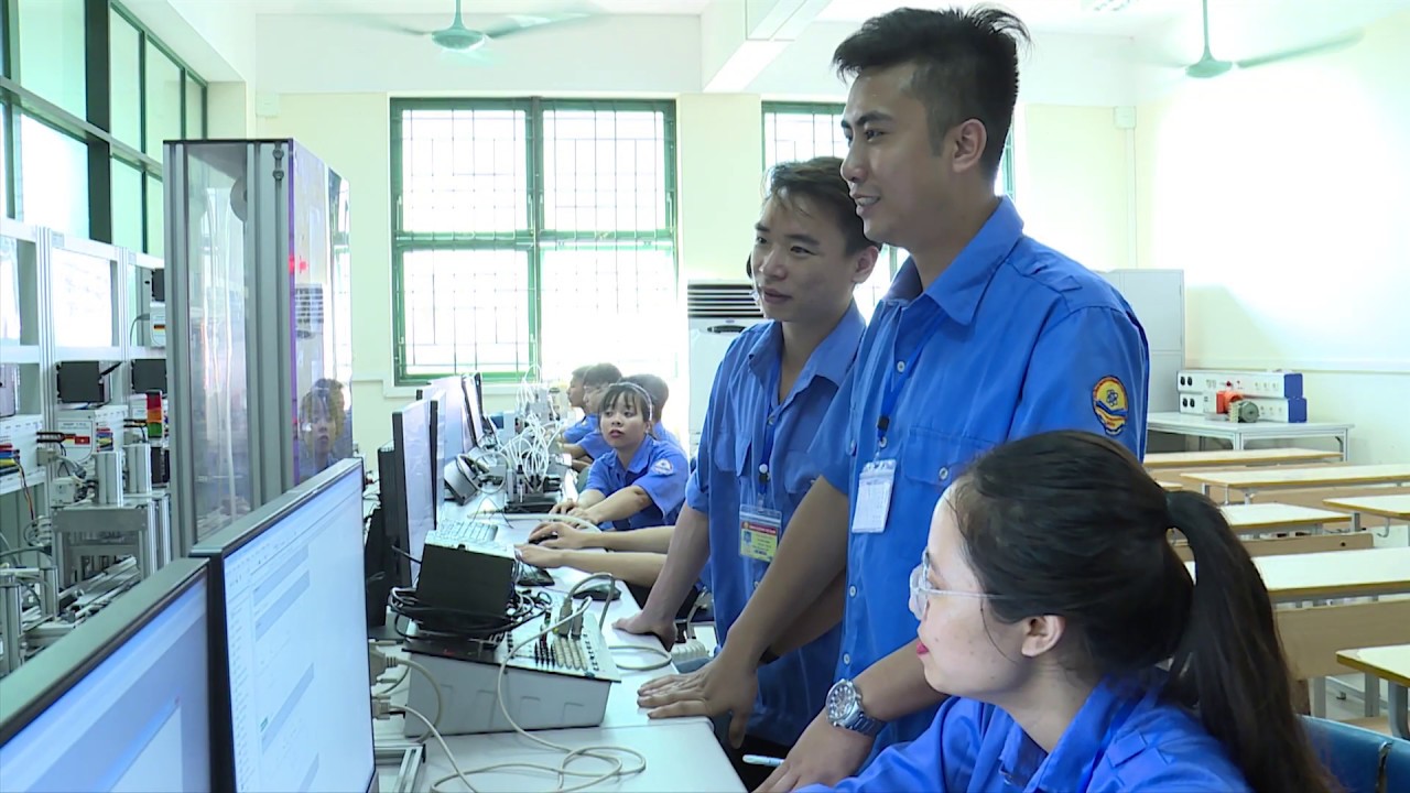 Giới thiệu Trường Đại học Sư phạm Kỹ thuật Nam Định