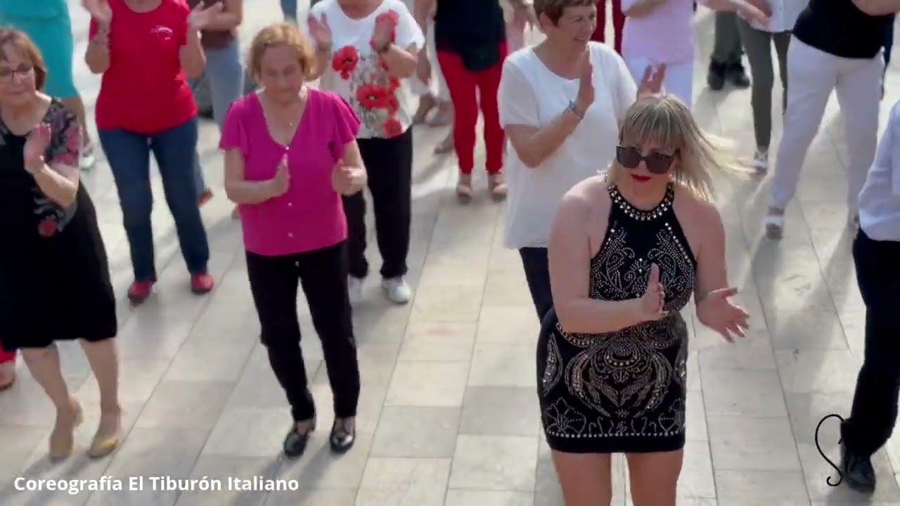 El Tiburón Italiano Silvia Bas Baile en Linea