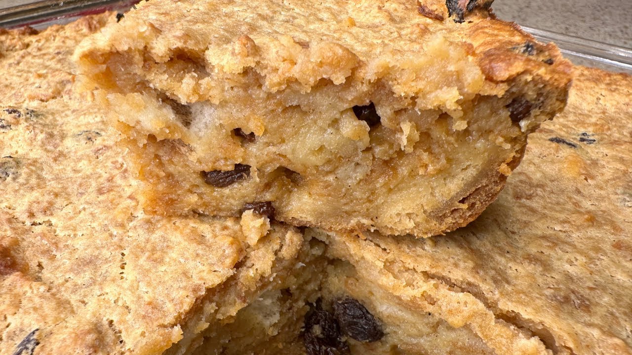 How To Make An Old Fashioned Southern Style Bread Pudding|Crowd Pleaser|Quick and Easy