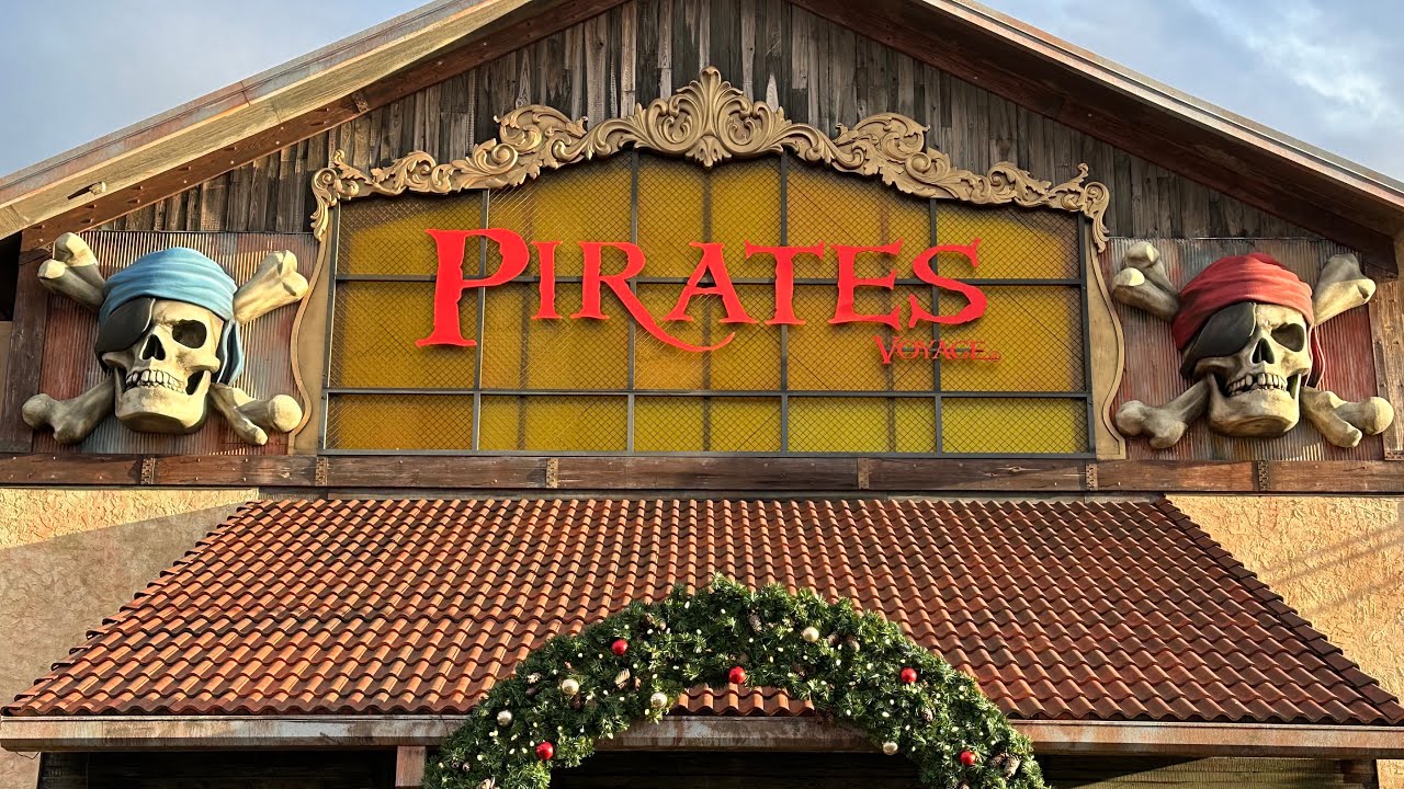 Pirates Voyage Dinner Show-Pigeon Forge Tennessee Dec. 2023