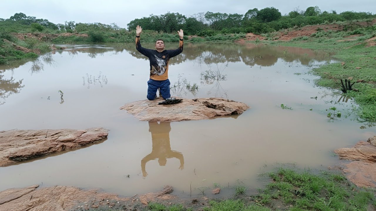 FORTE TEMPORAL ATINGIU O SÍTIO DELE É QUASE LEVA A PAREDE DO AÇUDE EM BORA