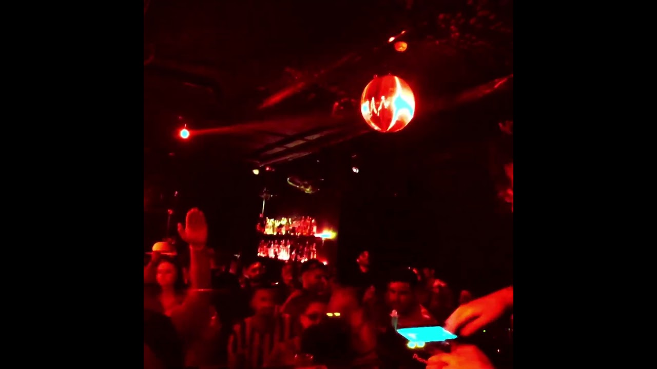 RISKY ROMY @ ERA UMA VEZ NO PORTO ▪ 1ED