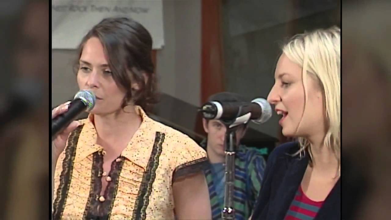 Zero 7 - Destiny (Live)