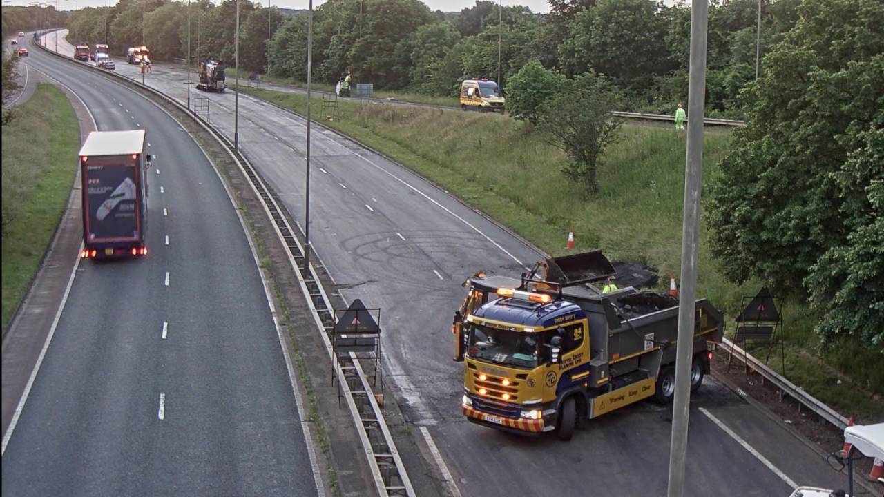 Resurfacing of Nene Parkway in Peterborough 2016