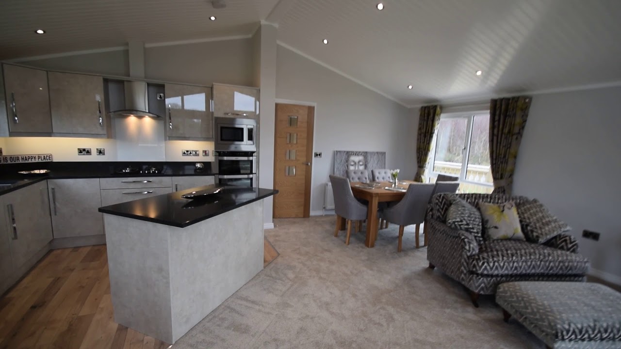 2018 OakGrove Lodge - Lakeside